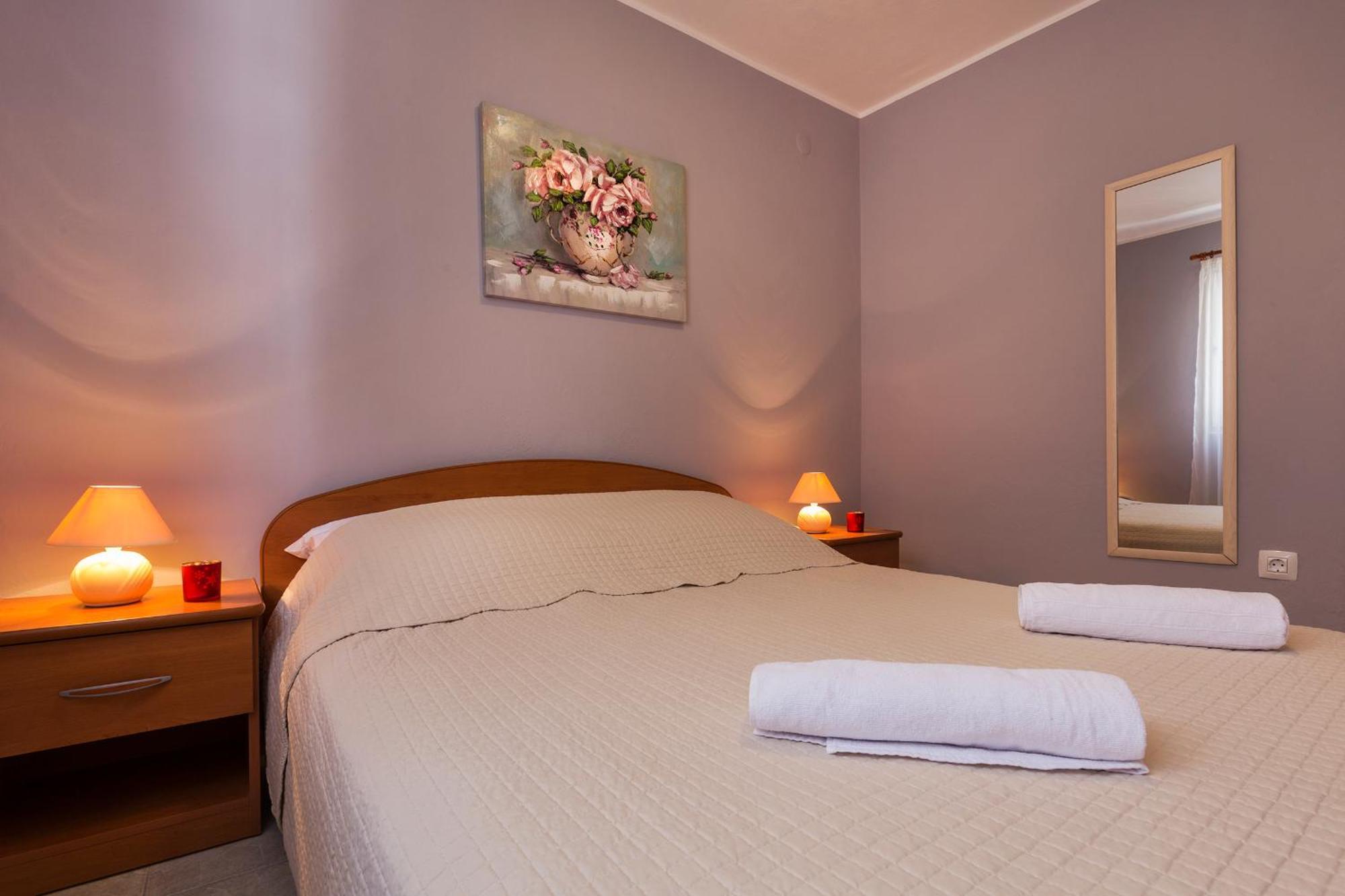 Apartments Roma บาชกาโวดา ภายนอก รูปภาพ