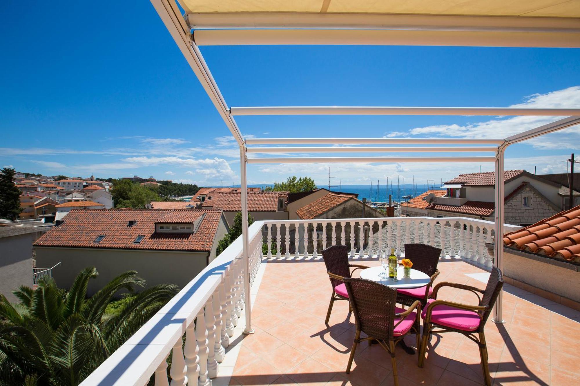 Apartments Roma บาชกาโวดา ภายนอก รูปภาพ