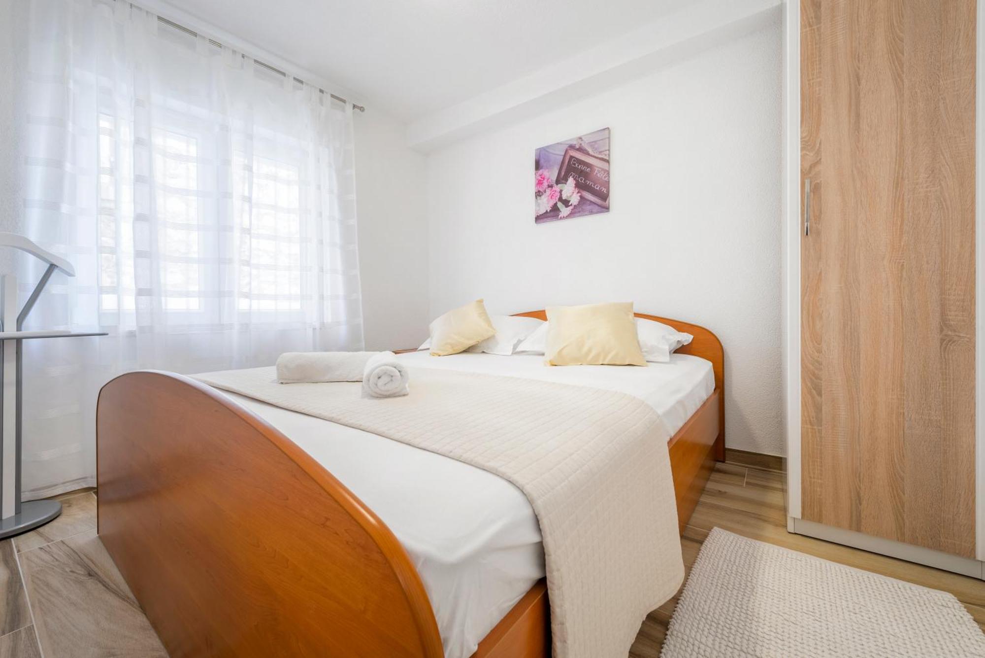 Apartments Roma บาชกาโวดา ภายนอก รูปภาพ
