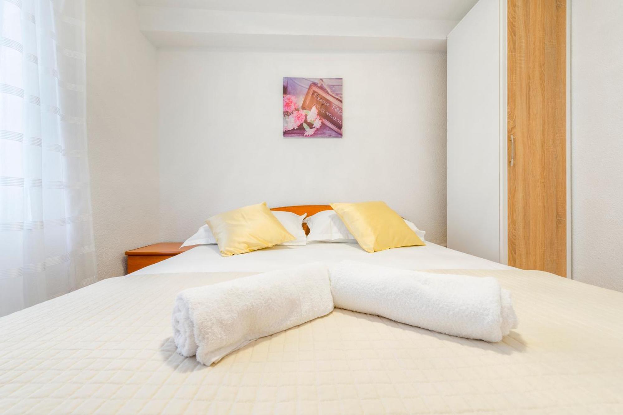 Apartments Roma บาชกาโวดา ภายนอก รูปภาพ