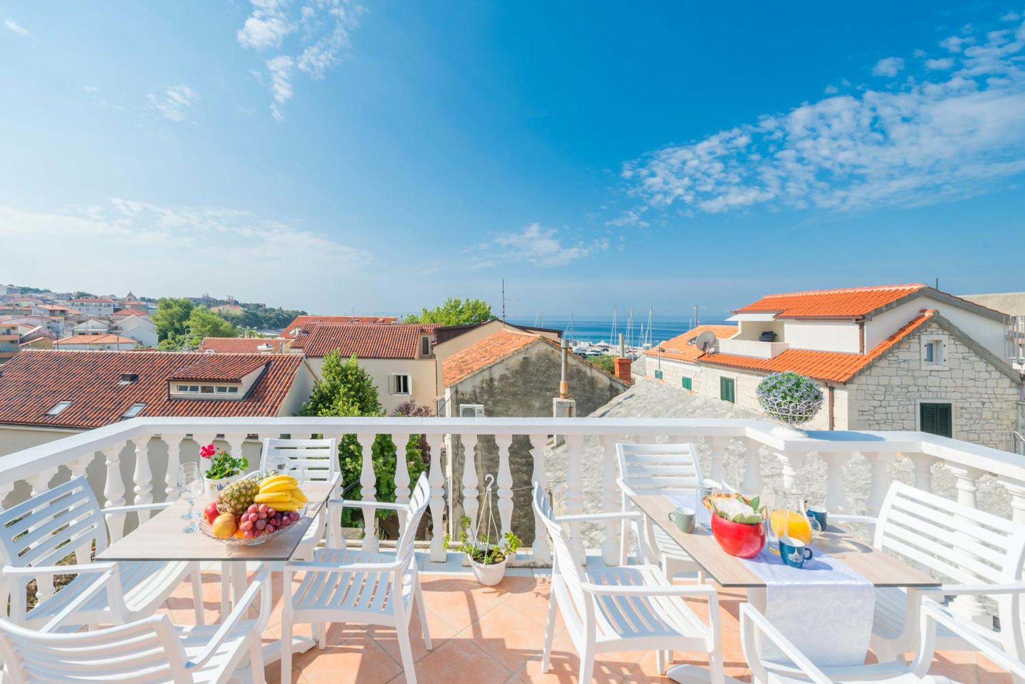 Apartments Roma บาชกาโวดา ภายนอก รูปภาพ