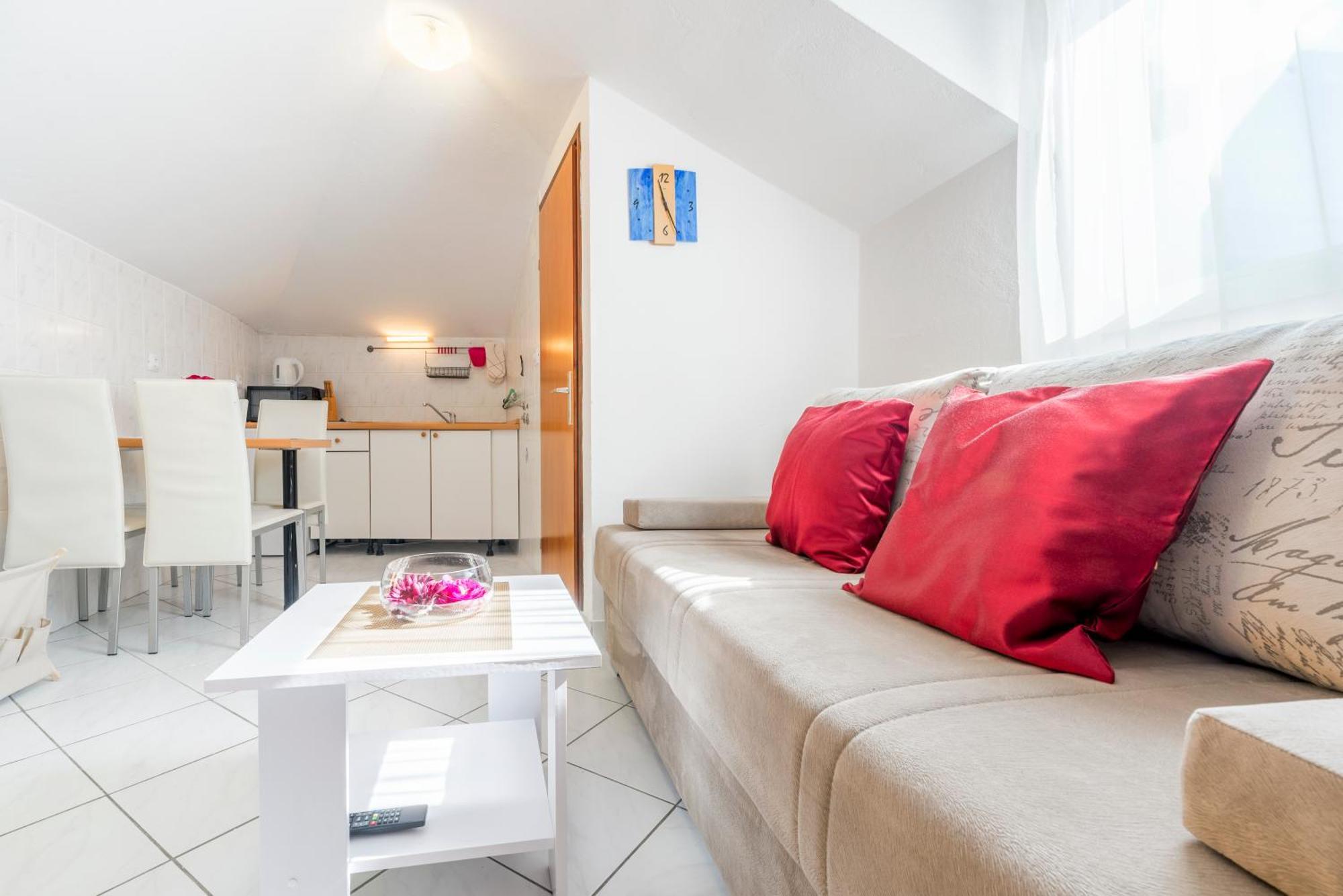 Apartments Roma บาชกาโวดา ภายนอก รูปภาพ
